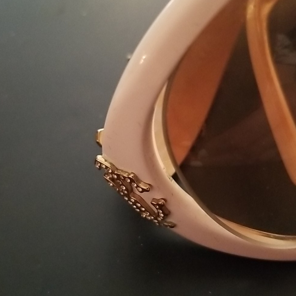 Sun Glasses - image 3